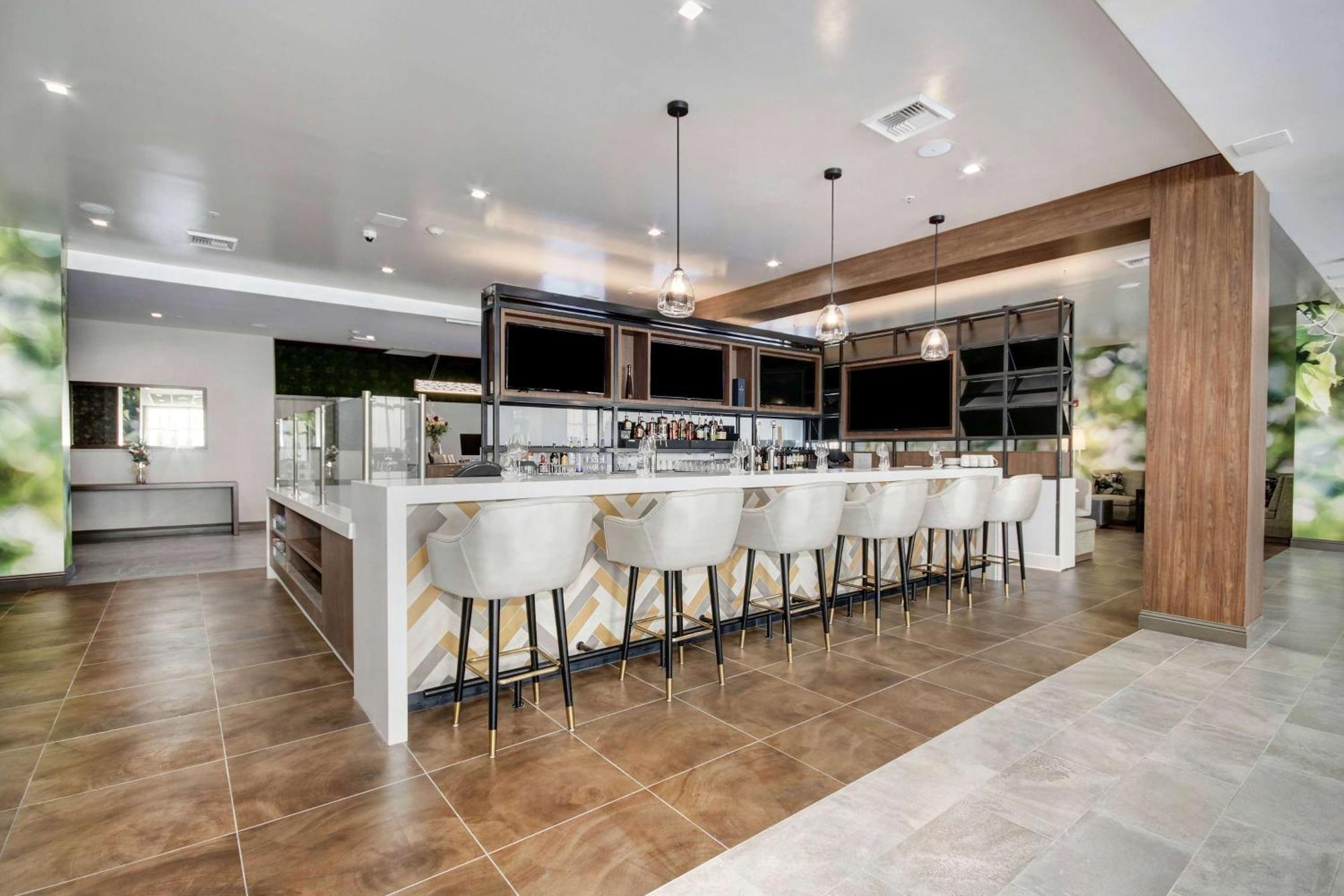 Wyndham Garden Sacramento Airport Natomas Otel Dış mekan fotoğraf